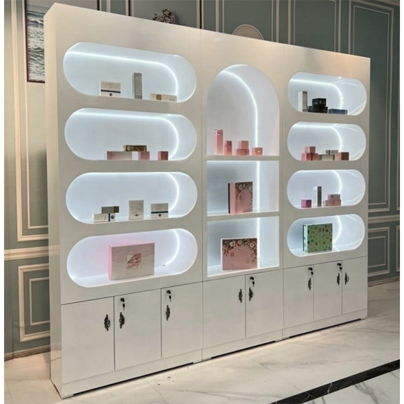 custom.Cosmetic Shop Interior  - đánh giá và giá Interior Design White And Wood